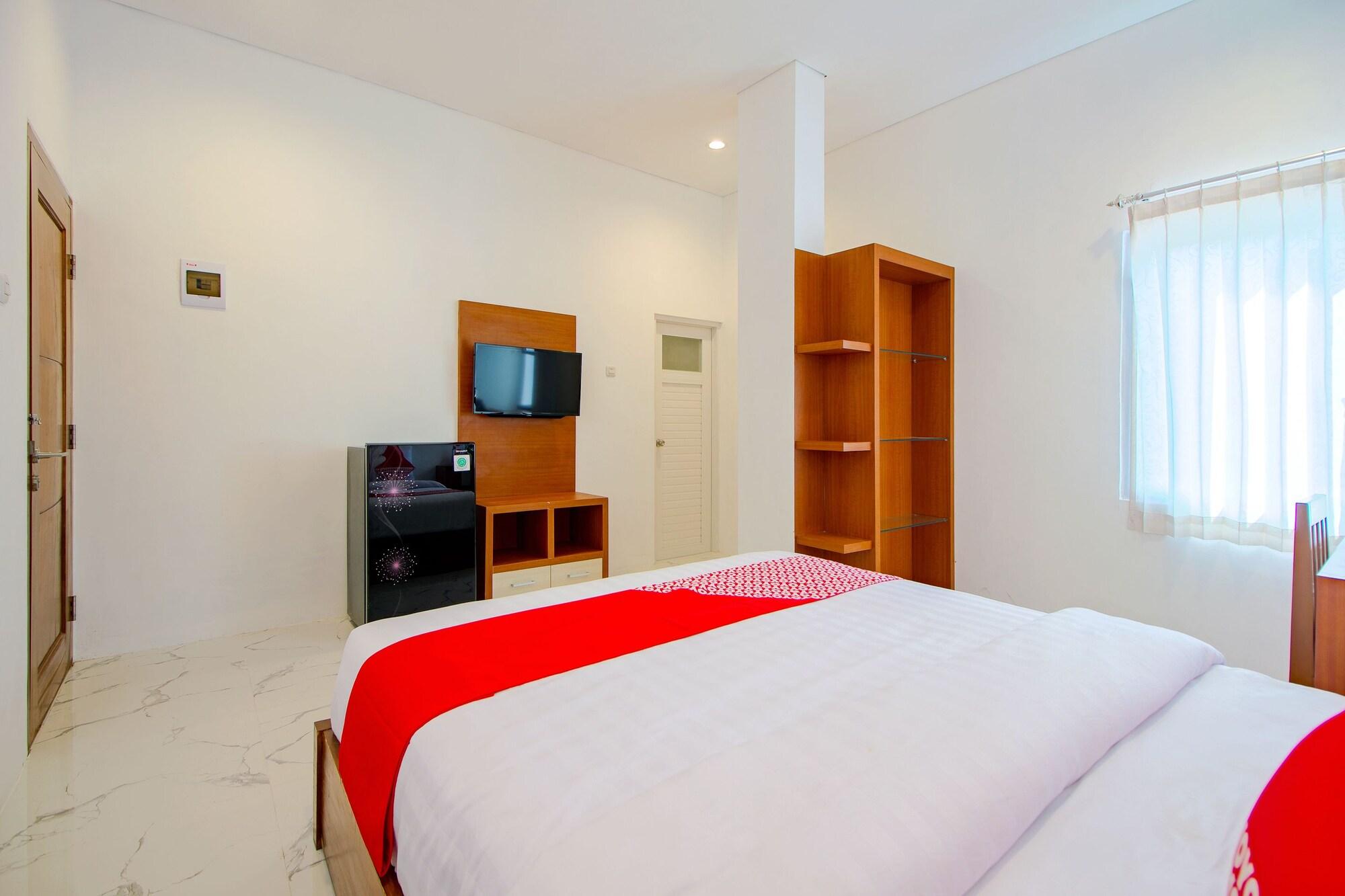 Super Oyo 13I9 88 Exclusive Guesthouse Kejayan Exteriör bild