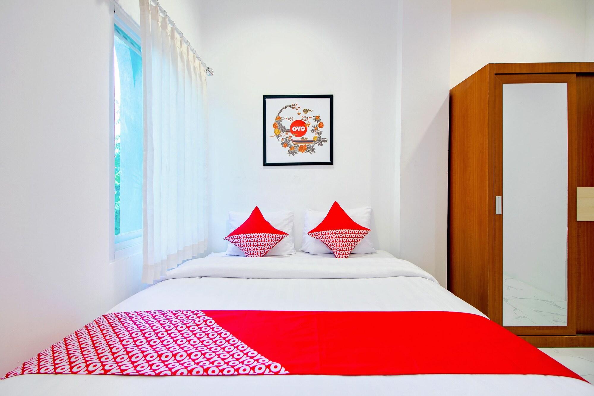 Super Oyo 13I9 88 Exclusive Guesthouse Kejayan Exteriör bild